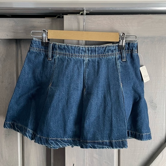 Free People We The Free Madison Ave Denim Mini Skirt NWT $78‎ - Picture 2 of 8